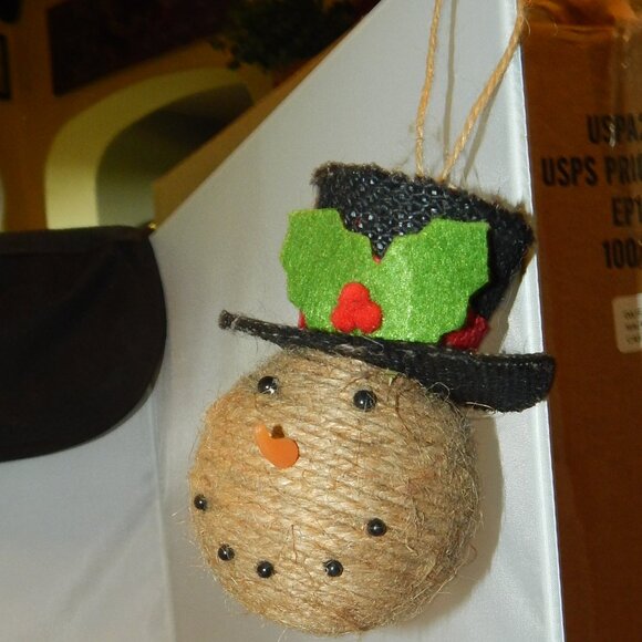 Snowman Christmas Ball Burlap Ornament - Picture 2 of 4